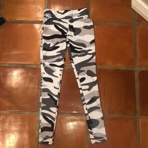 White camouflage leggings